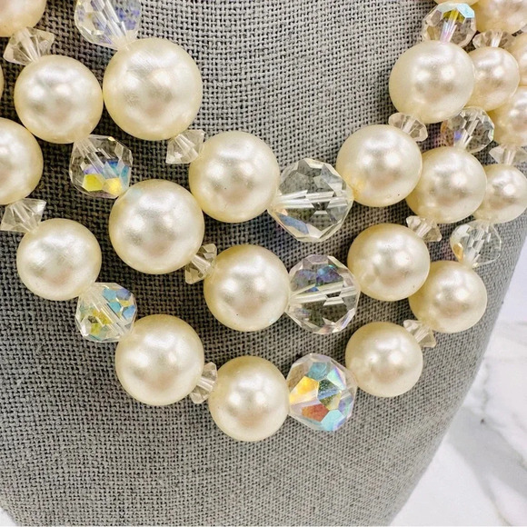 Vintage Laguna Faux Pearl Necklace Aurora Borealis Crystal Beads 3 Stran… - Picture 3 of 11